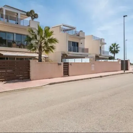 De Luxe Alanat Sublime Villa