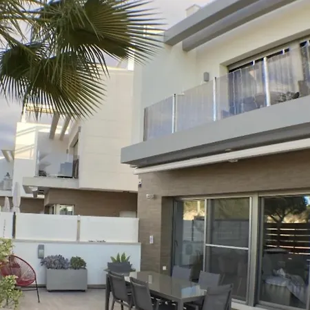 De Luxe Alanat Sublime Villa